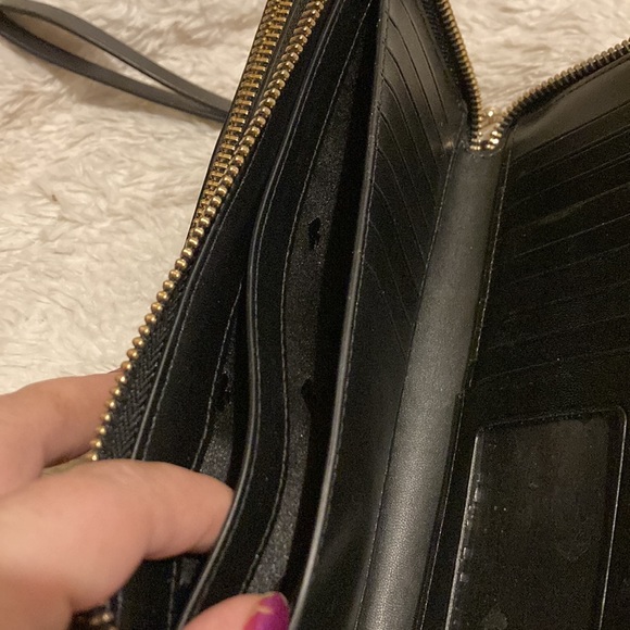 Kate Spade Large clutch wallet - Picture 3 of 7